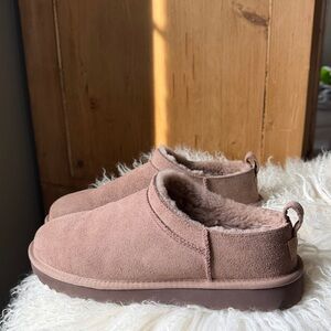 Like New UGG Classic Micro Boots | Shearling | Size 11
